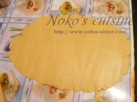 make a 0.5 cm thick dough sheet